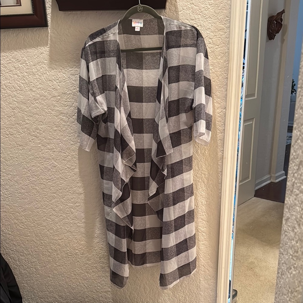 NWOT Gray and White Checkered Open Cardigan